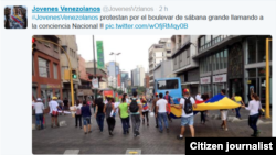 @jovenezvzlanos frente a sede ONU salieron este jueves a protestar por diferentes lugares de Caracas.