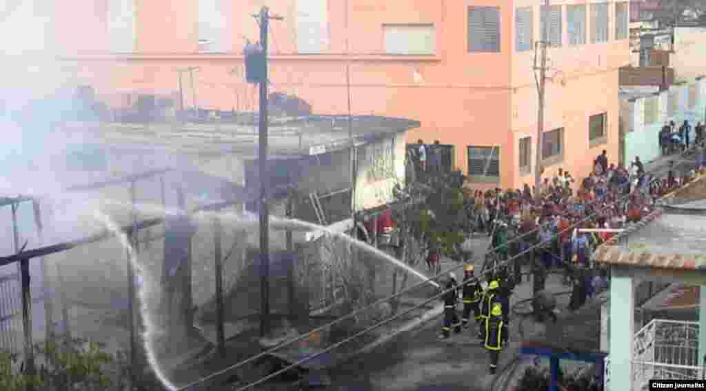 Incendio en Guantánamo desde la mirada de un reportero ciudadano